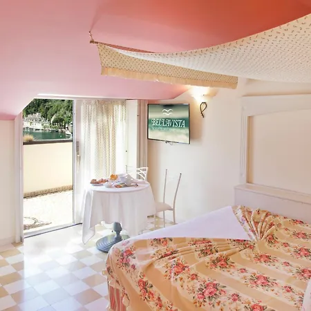 Bellavista Lakefront & 3*